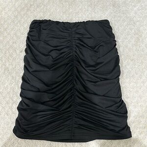 Scrunch booty tight black going out skirt